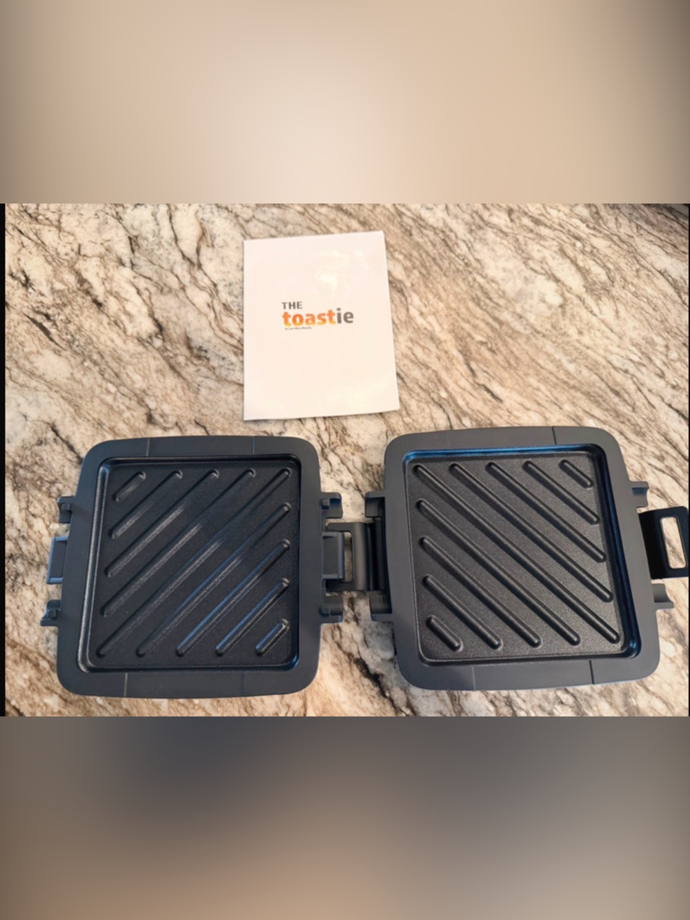 The Toastie Black Sandwich Maker Press - Compact sandwich maker